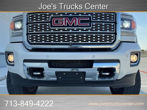 Used 2019 GMC Sierra 3500 Denali w/ Duramax Plus Package image 40