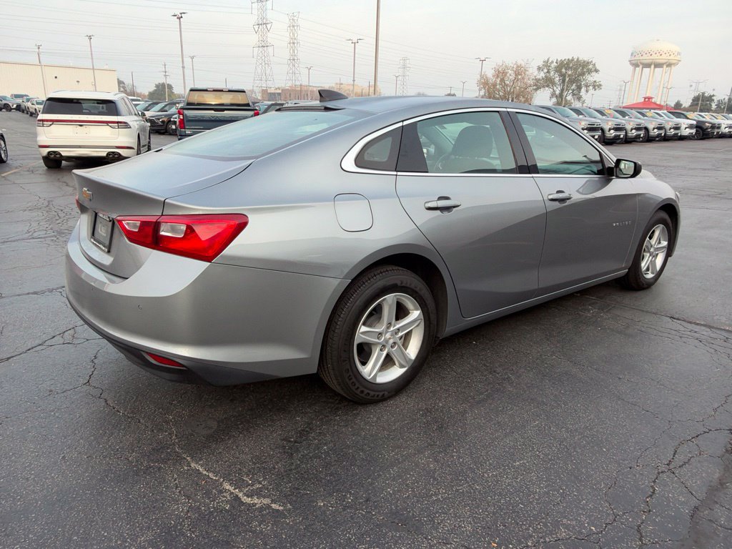 Used 2024 Chevrolet Malibu LS FWD image 5