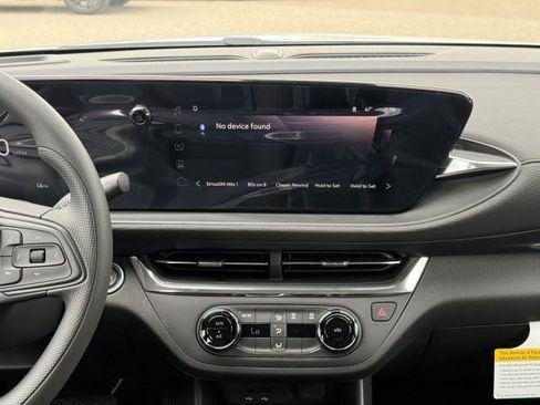 New 2026 Buick Envista Preferred FWD image 29