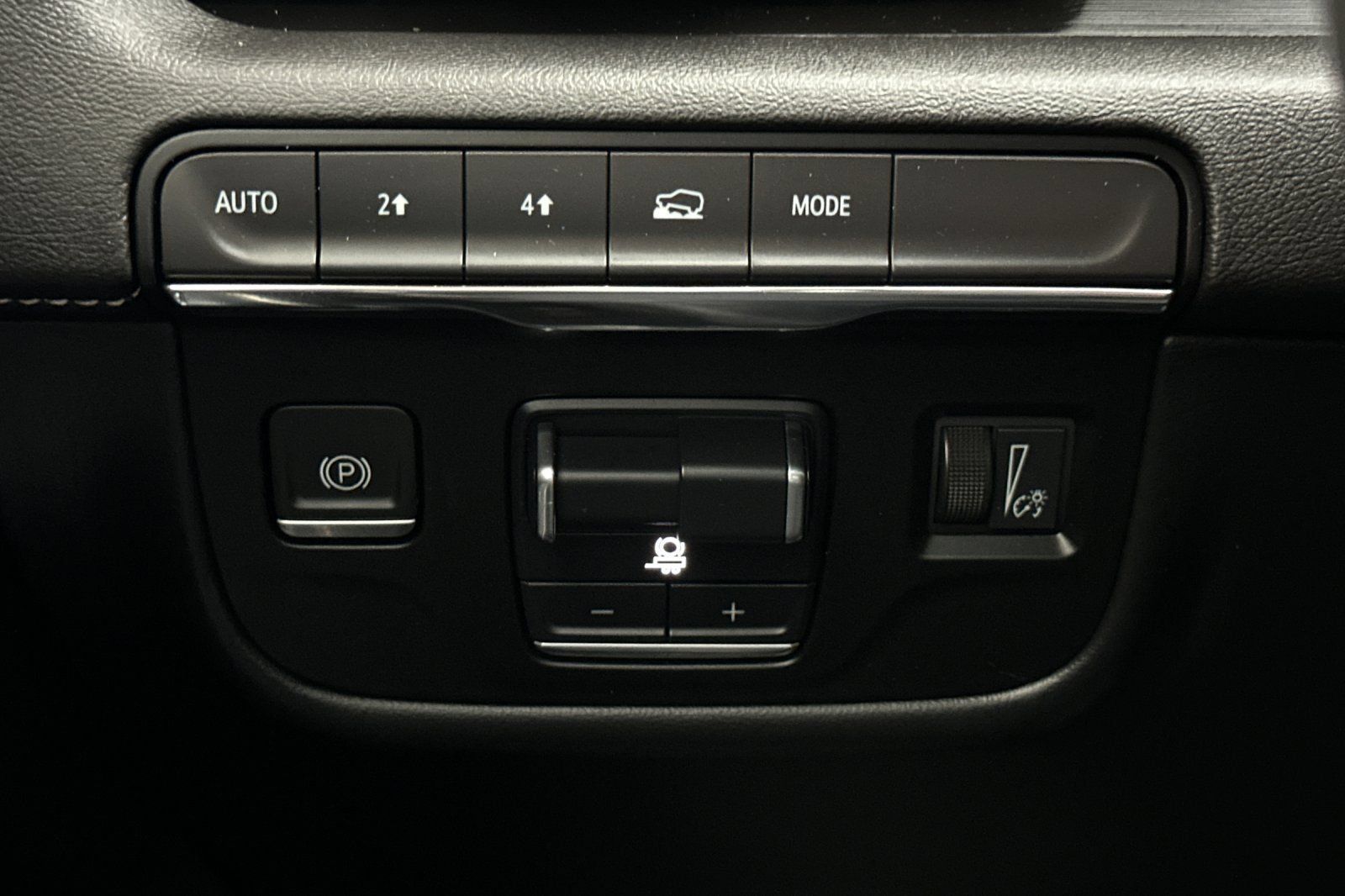 Used 2023 Cadillac Escalade Sport AWD/4WD image 37