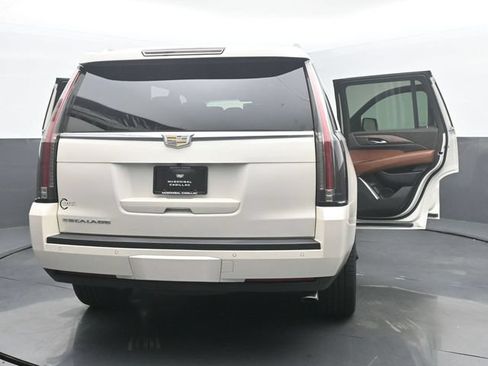 Used 2015 Cadillac Escalade Premium AWD/4WD image 56
