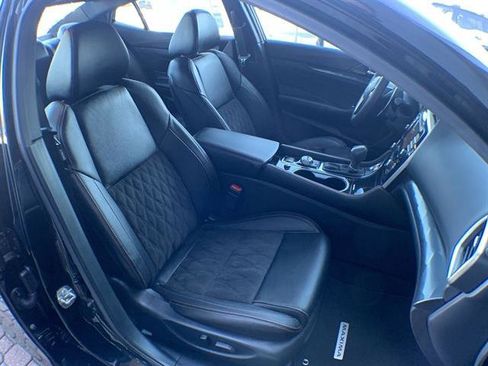 Used 2023 Nissan Maxima SR w/ Sport Mat Group image 25