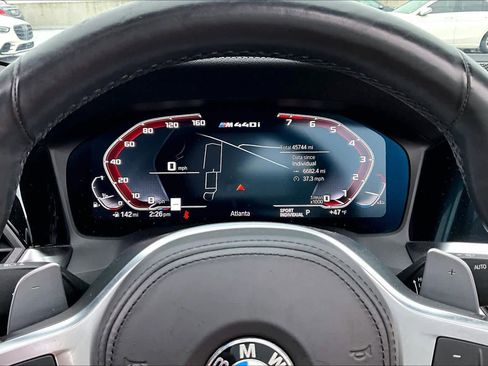 Used 2021 BMW M440i Convertible w/ Premium Package image 22