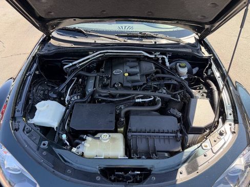 Used 2007 MAZDA MX-5 Miata Grand Touring RWD image 11