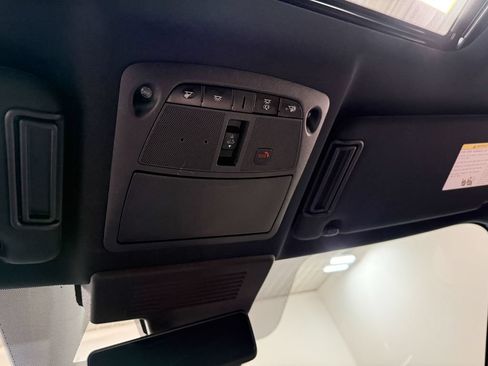 Used 2019 Nissan Armada Platinum w/ Captain's Chairs Package AWD/4WD image 89