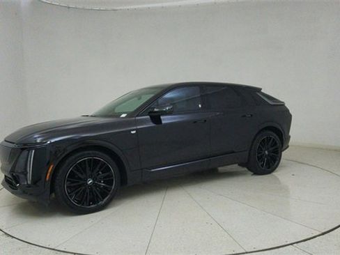 Used 2025 Cadillac Lyriq Sport image 68