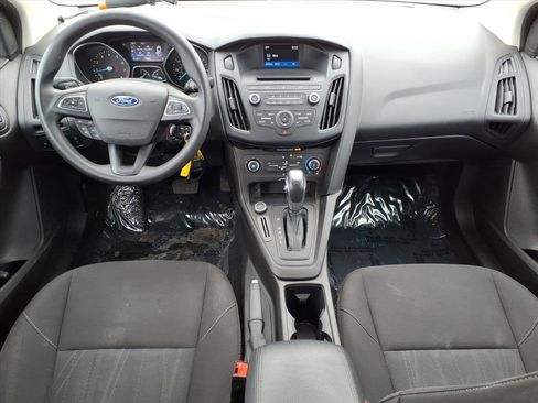 Used 2016 Ford Focus SE image 11