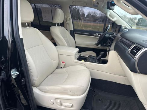 Used 2023 Lexus GX 460 Premium image 25