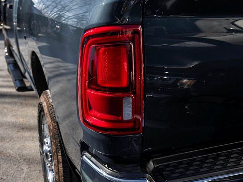 New 2025 RAM 2500 Tradesman image 35