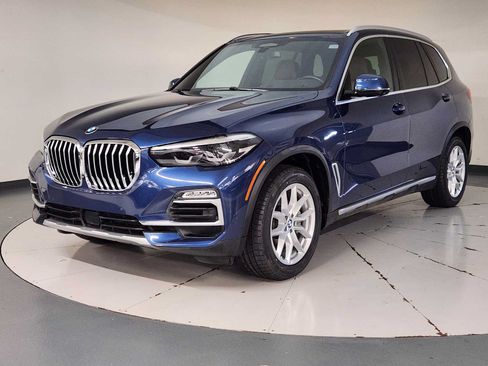 Used 2021 BMW X5 sDrive40i w/ Premium Package RWD image 1