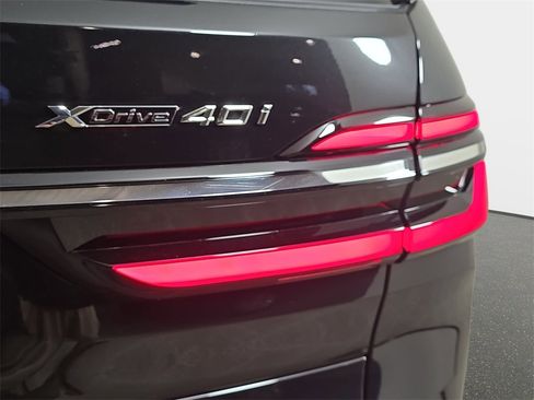 New 2026 BMW X7 xDrive40i image 35