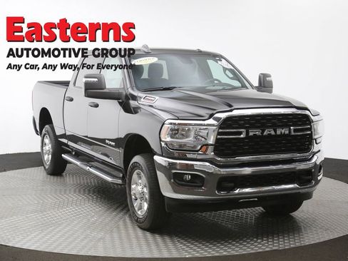 Used 2024 RAM 2500 Big Horn w/ Bed Utility Group image 3