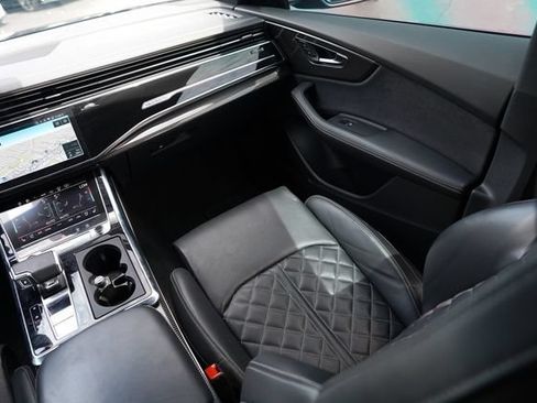 Used 2023 Audi SQ8 Prestige AWD/4WD image 24