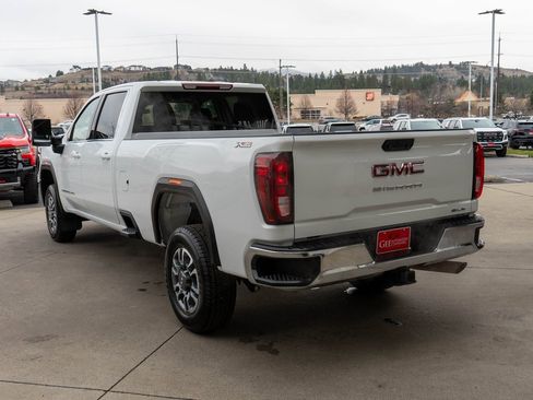 Used 2024 GMC Sierra 3500 SLE w/ SLE Convenience Package image 5