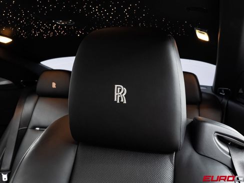 Used 2016 Rolls-Royce Wraith RWD image 34