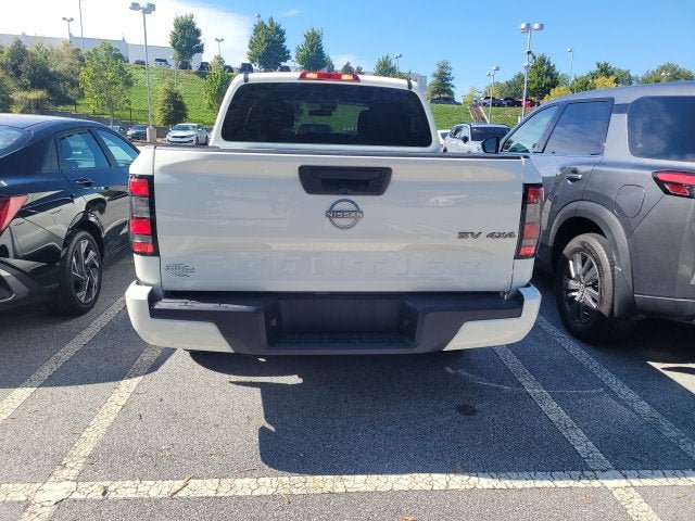Used 2023 Nissan Frontier SV AWD/4WD image 6