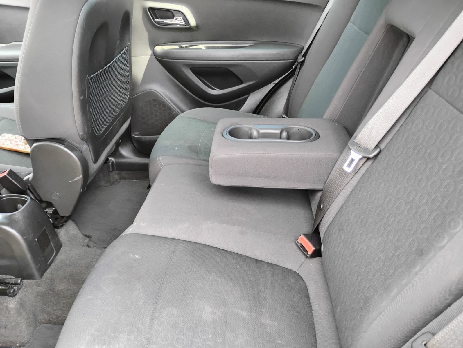 Used 2016 Chevrolet Trax LS w/ LPO, Cargo Package FWD image 27