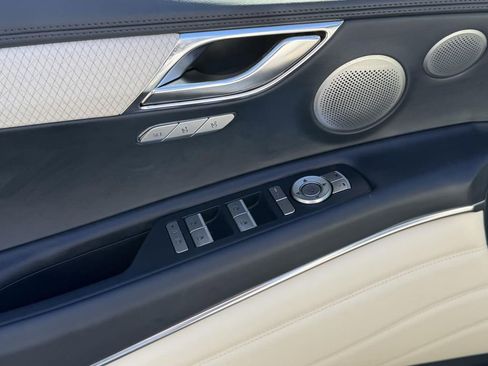 Used 2025 Genesis GV80 3.5T Prestige image 10