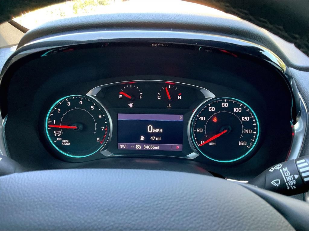 Used 2023 Chevrolet Traverse LT w/ Midnight/Sport Edition AWD/4WD image 9
