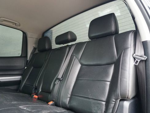 Used 2018 Toyota Tundra SR5 image 18