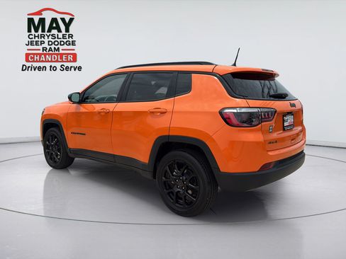 New 2026 Jeep Compass Latitude AWD/4WD image 5