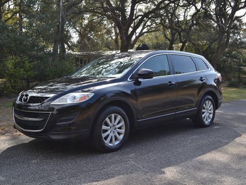 Used 2010 MAZDA CX-9 Touring w/ Moonroof & Bose Audio Pkg image 2