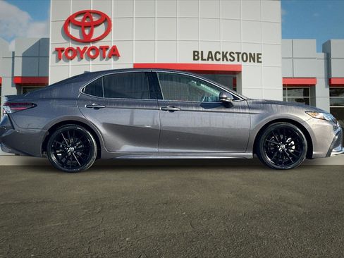 Certified 2022 Toyota Camry XSE image 2