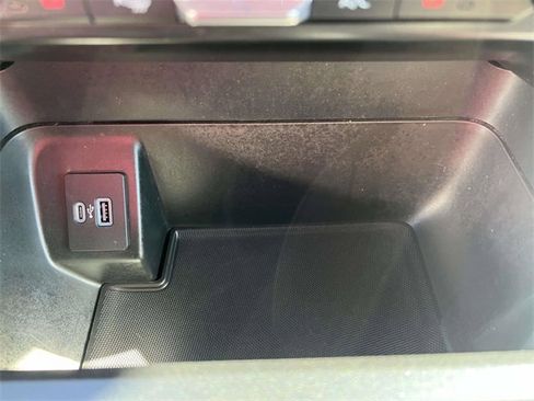 Used 2022 Ford F150 XLT w/ Equipment Group 302A High image 22