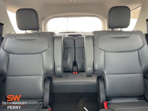 New 2025 Ford Explorer Active w/ Active Comfort Package image 23