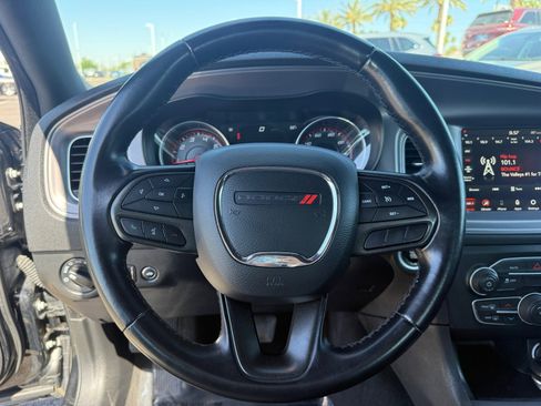 Used 2023 Dodge Charger SXT RWD image 12