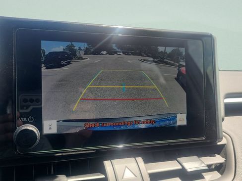 Used 2023 Toyota RAV4 XLE w/ Convenience Package FWD image 18