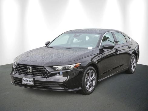 Used 2024 Honda Accord EX image 3