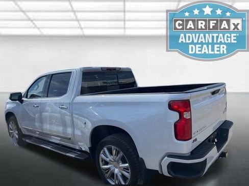 Certified 2022 Chevrolet Silverado 1500 High Country w/ High Country Premium Package image 2