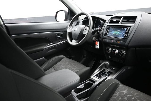 Used 2024 Mitsubishi Outlander Sport ES AWD/4WD image 12