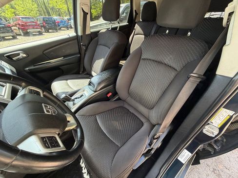 Used 2013 Dodge Journey SE image 13