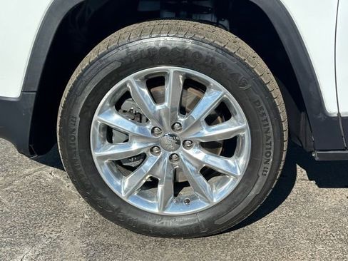 Used 2015 Jeep Cherokee Limited image 10