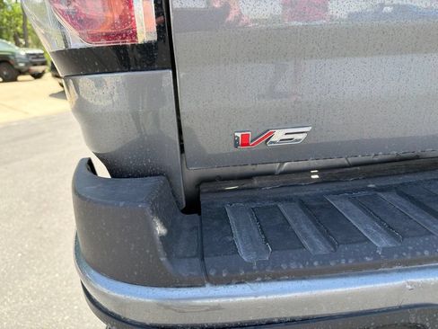 Used 2022 GMC Canyon AT4 AWD/4WD image 12