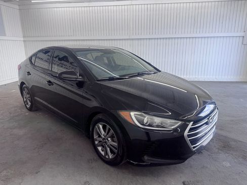 Used 2018 Hyundai Elantra SEL w/ Cargo Package FWD image 3