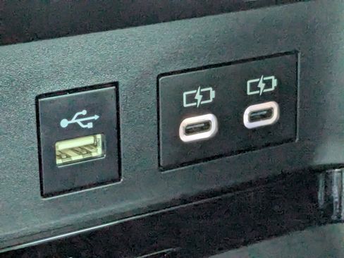 Used 2025 Toyota Camry XSE image 22