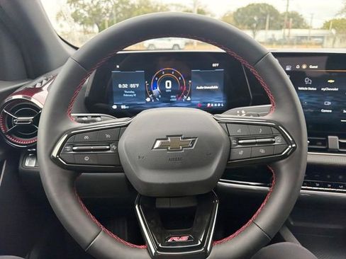 New 2026 Chevrolet Equinox RS image 25