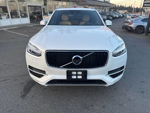 Used 2018 Volvo XC90 T6 Momentum w/ Convenience Package image 13