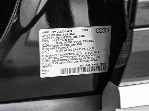 Used 2023 Audi SQ5 Premium Plus w/ Premium Plus Package AWD/4WD image 26
