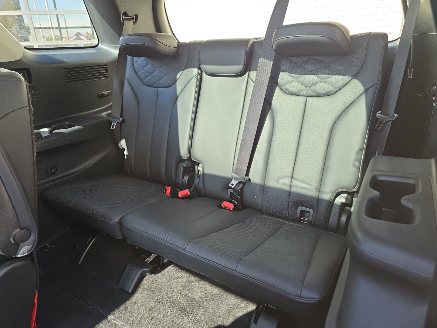 Used 2020 Hyundai Palisade Limited AWD/4WD image 25