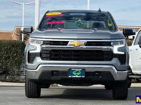 Certified 2025 Chevrolet Silverado 1500 LT image 9