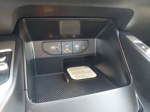 New 2026 Kia Sorento S w/ S Panoramic Sunroof Package image 24