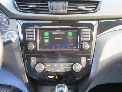 Used 2019 Nissan Rogue Sport SV w/ Technology Package image 24