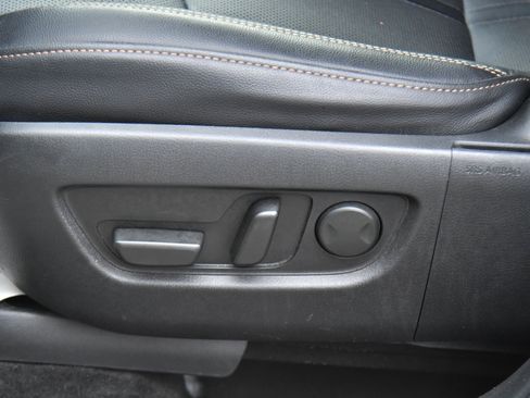 Used 2024 MAZDA CX-90 3.3 Turbo w/ Preferred Plus image 17