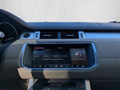 Used 2017 Land Rover Range Rover Evoque SE image 11