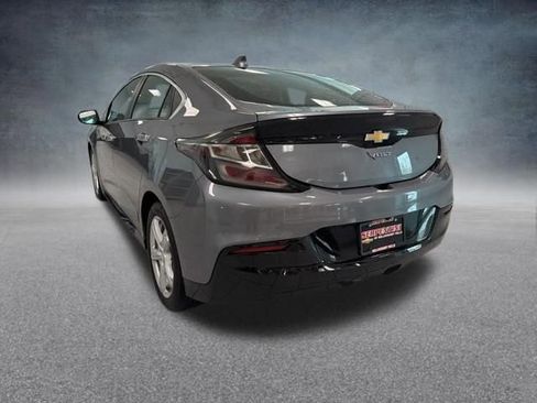 Used 2018 Chevrolet Volt LT w/ Comfort Package FWD image 10