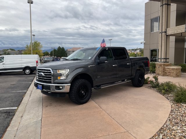 Used 2015 Ford F150 XLT w/ Equipment Group 301A Mid AWD/4WD image 8